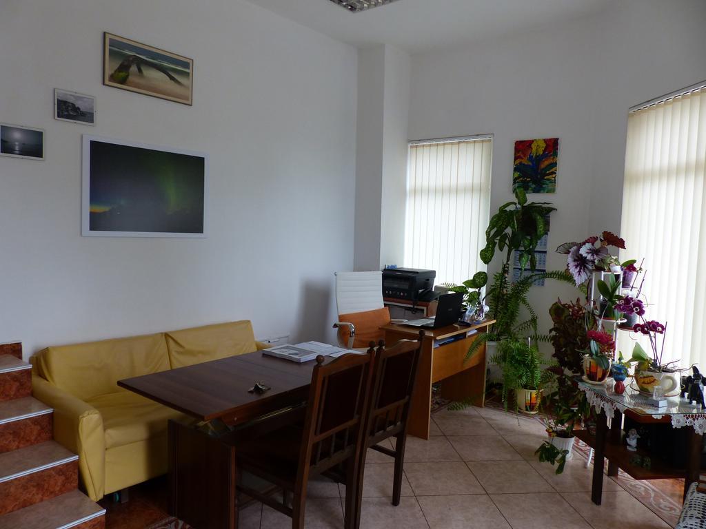 Sunhouse Rooms Carevo Kültér fotó