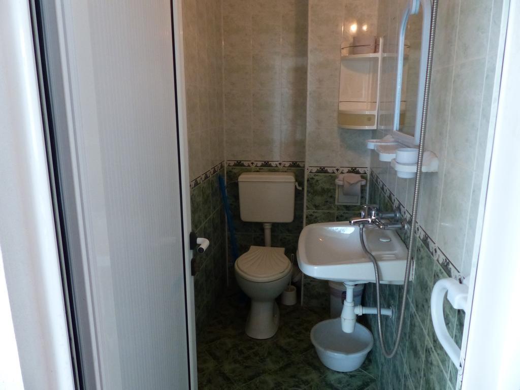 Sunhouse Rooms Carevo Kültér fotó