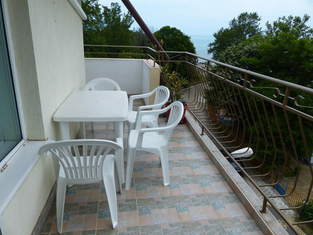 Sunhouse Rooms Carevo Kültér fotó