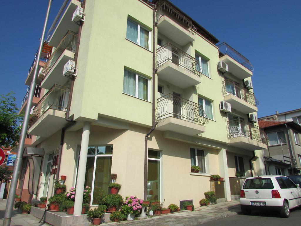 Sunhouse Rooms Carevo Kültér fotó